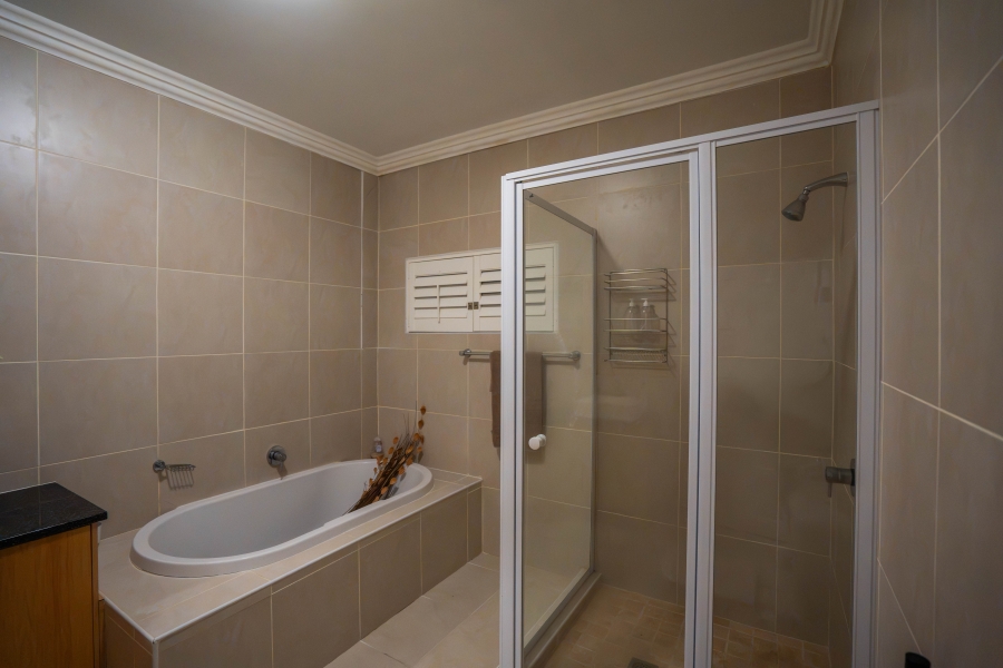 4 Bedroom Property for Sale in West Beach Eastern Cape